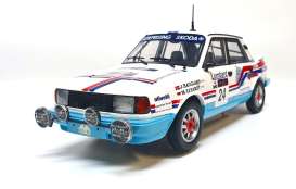 Skoda  - 130 LR 1986 white/red/blue - 1:18 - Fox18 - FOX18-057 - FOX18-057 | Toms Modelautos