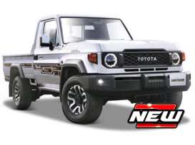 Toyota  - Land Cruiser 70 white - 1:24 - Maisto - 32923 - mai32923 | Toms Modelautos