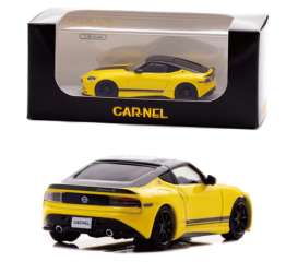 Nissan  - Fairlady Z Version 2023 yellow/black - 1:64 - Carnel - CN640040 - CN640040 | Toms Modelautos